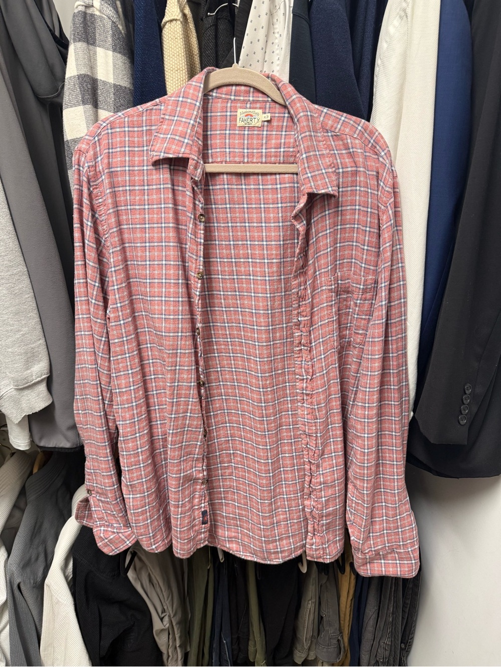 Fahrety Plaid Button-Up long sleeve Shirt